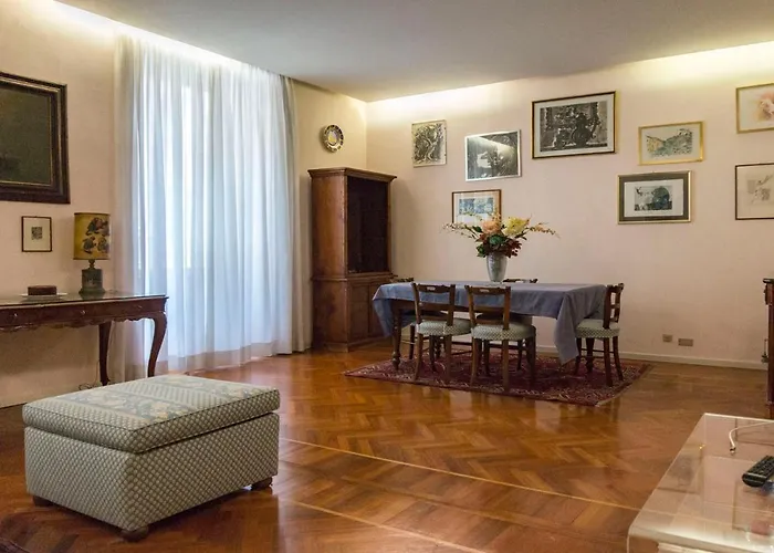 Luxury Art Atelier Roma